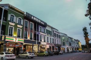 amigo hotel miri