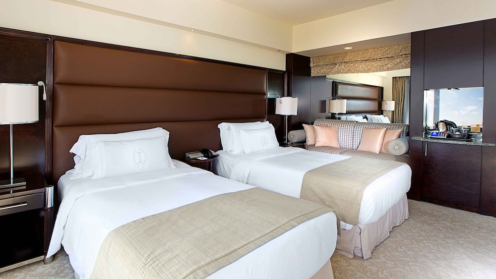 intercontinental abu dhabi by ihg