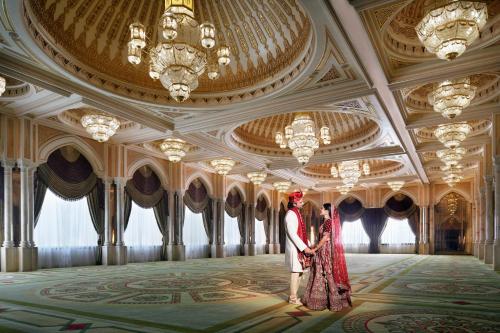 intercontinental abu dhabi by ihg
