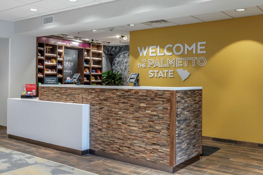hampton inn camden