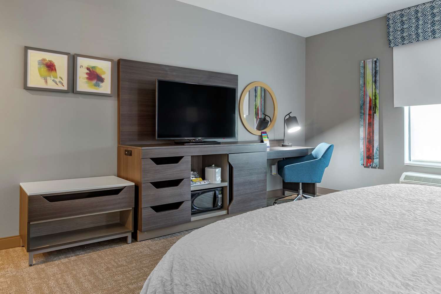 hampton inn camden