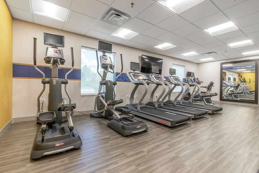 hampton inn camden