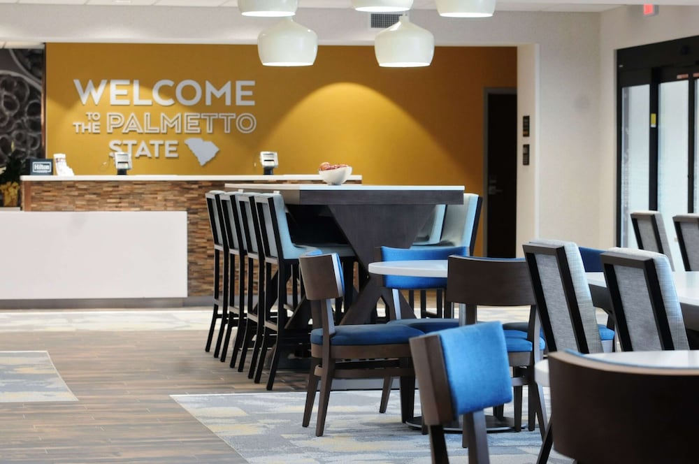 hampton inn camden