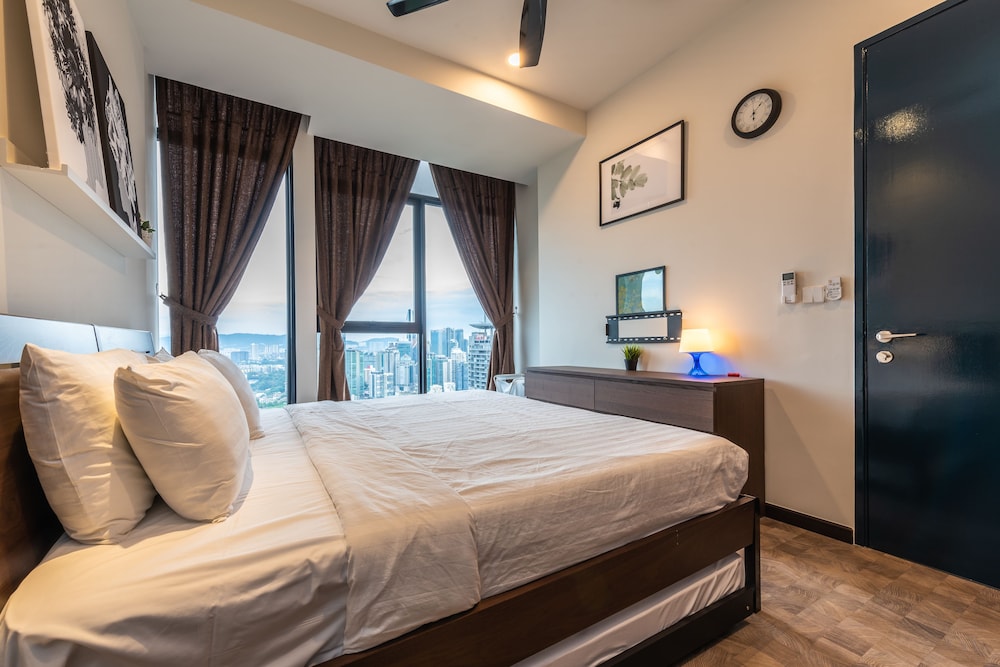 expressionz professional suites by wodages