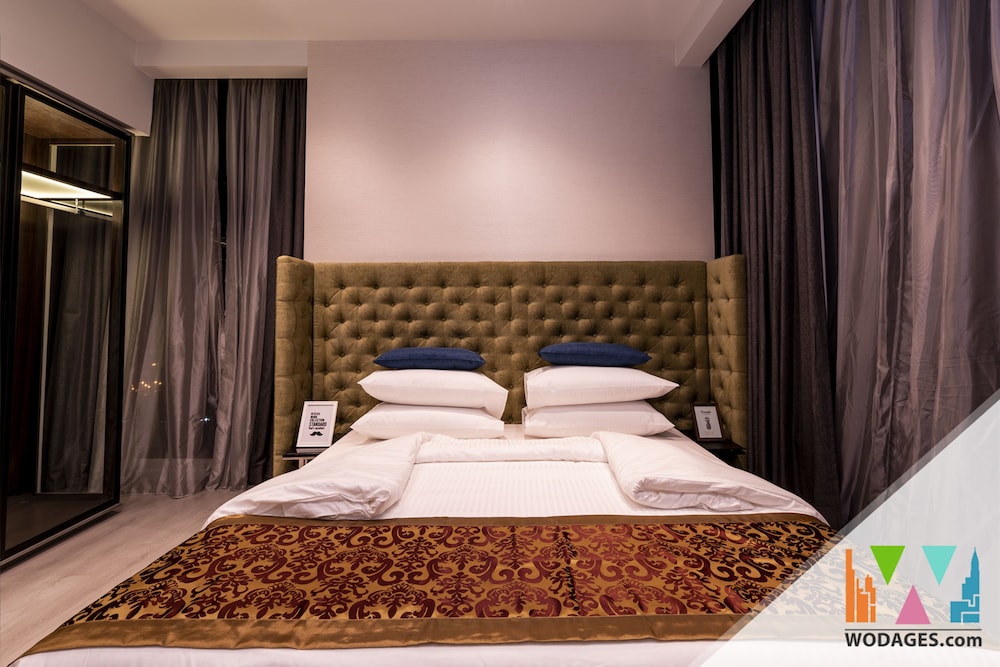 expressionz professional suites by wodages