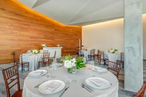 cambria hotels boston downtown seaport