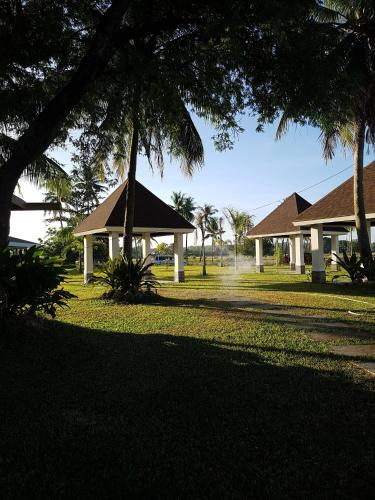 el pueblo de hermano by cocotel