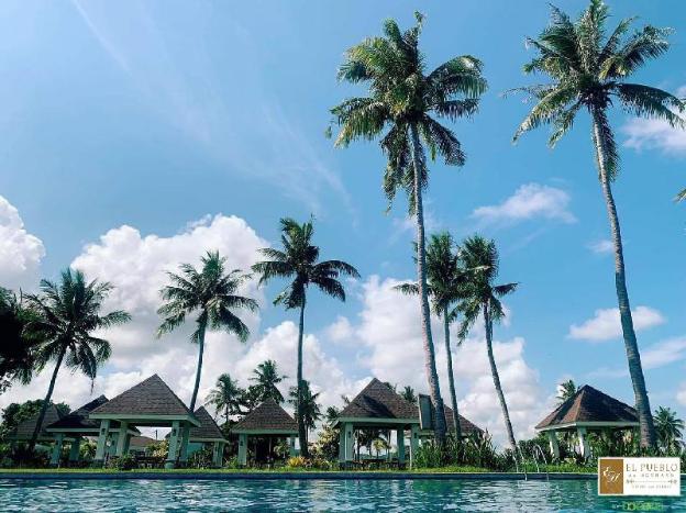 el pueblo de hermano by cocotel