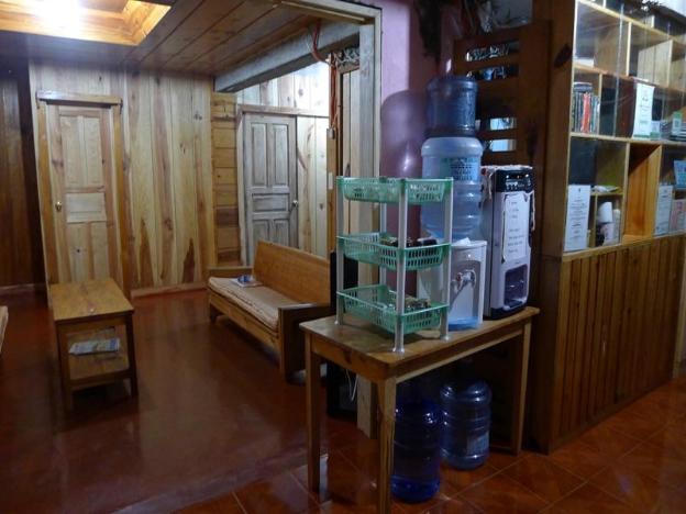 kanip aw pines view lodge