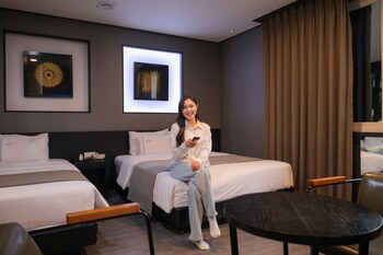 yeosu hotel zava