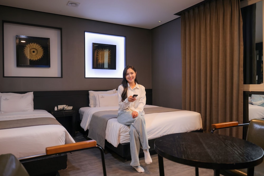 yeosu hotel zava