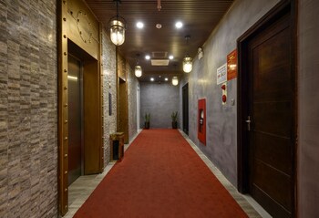 the marron hotel