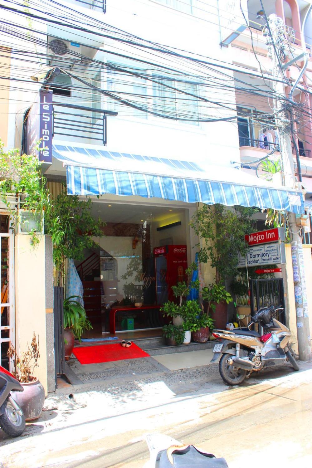 mojzo inn boutique