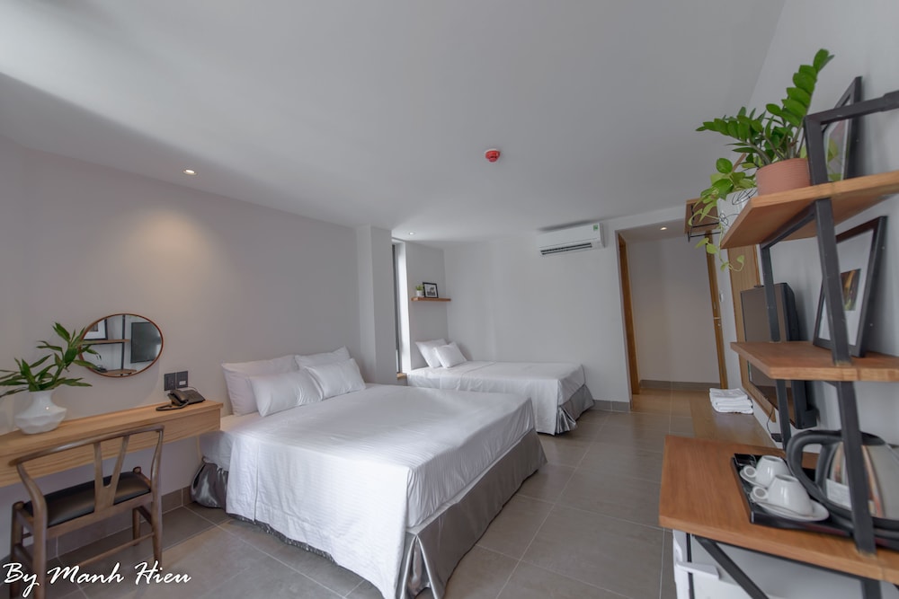mojzo inn boutique