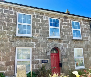 the old post house bandb