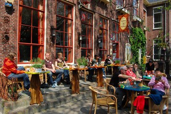 Hotel De Plataan Delft Centrum,The Hague>>Delft,4 star
