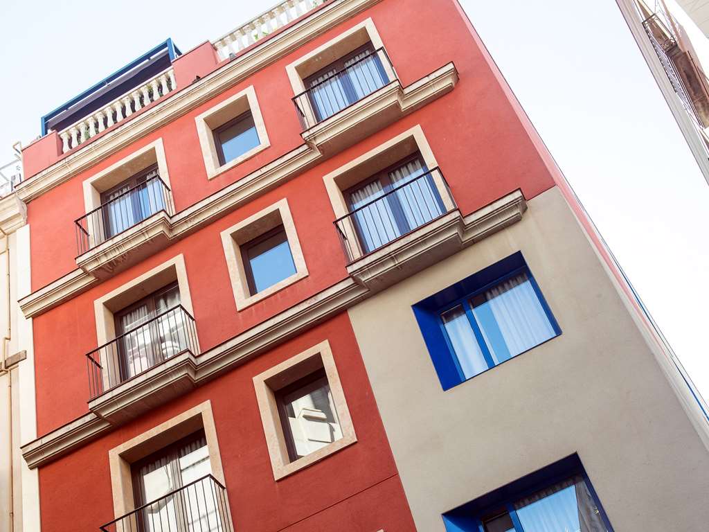 catalonia avinyo