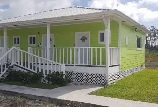 Pine Island Resorts,Andros Island>>Andros Barrier Reef,3.5 star