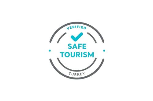 triada hotel karakoy