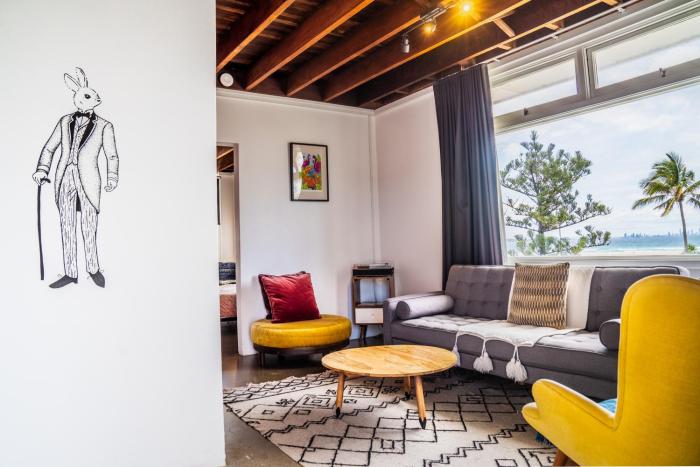 the pink hotel coolangatta