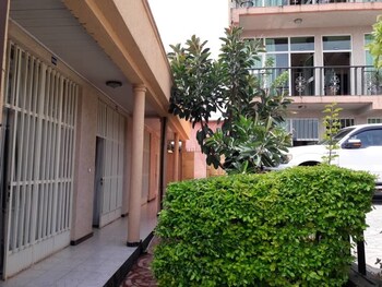Caron Pension,Near Lake Tana,3 star