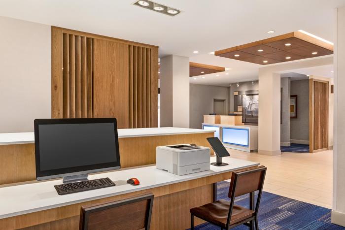 holiday inn express hotel and suites denver airport by ihg