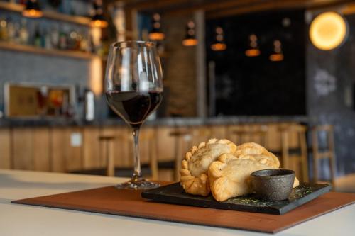 hampton by hilton bariloche