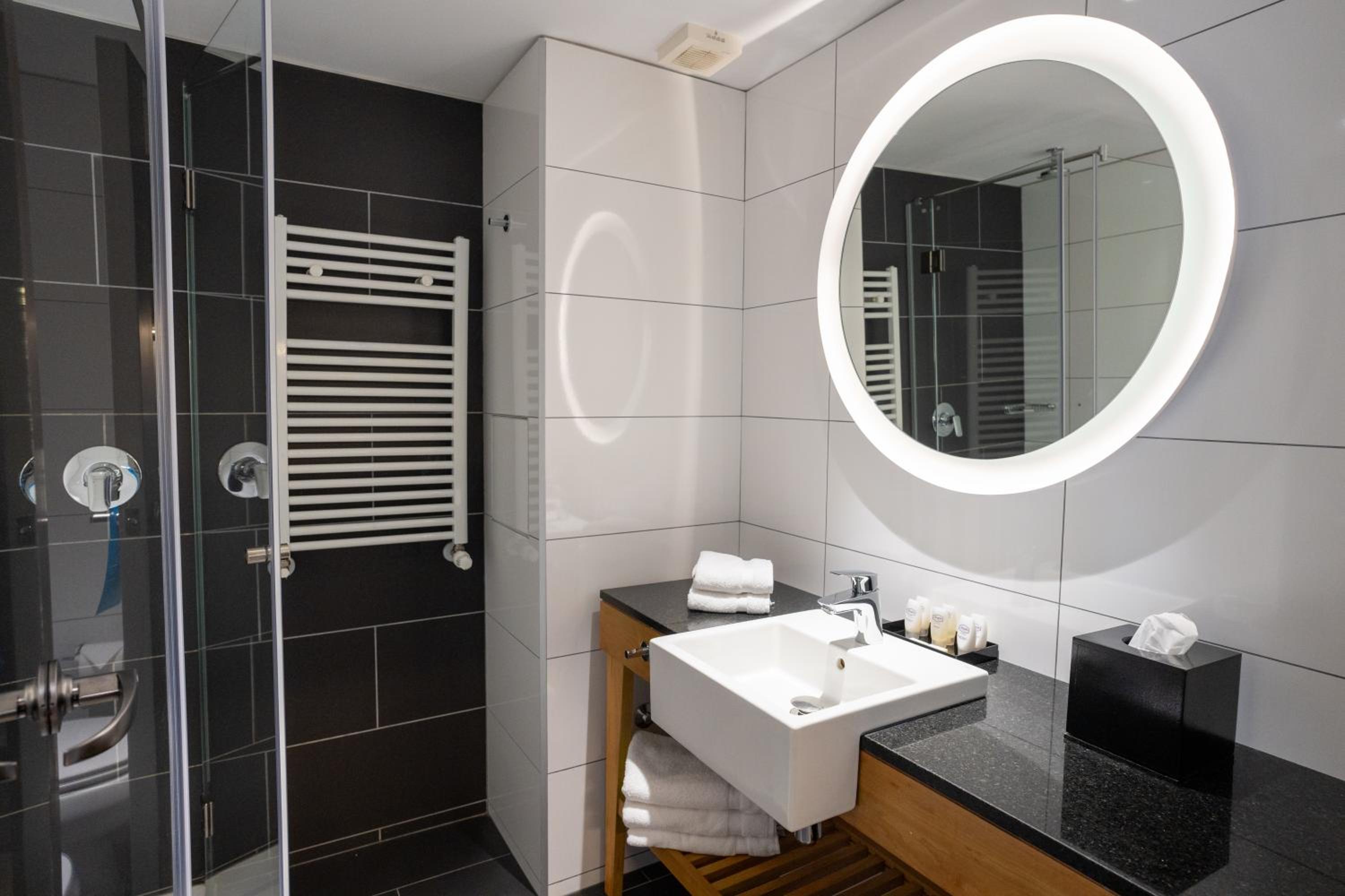 hampton by hilton bariloche