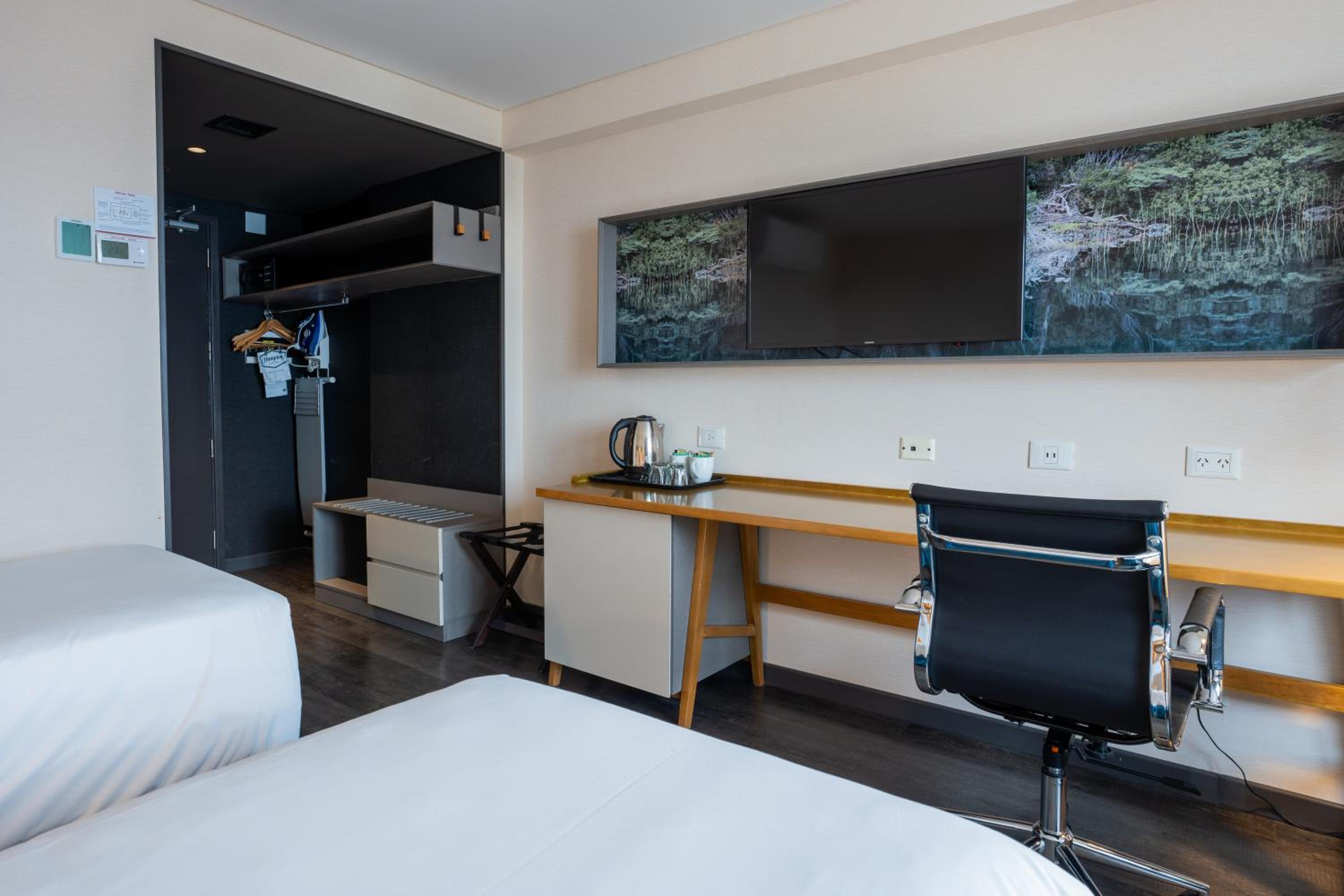 hampton by hilton bariloche