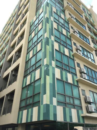 one tagaytay place condo by dean