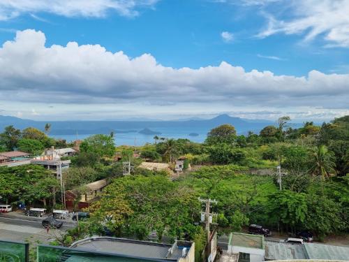 one tagaytay place condo by dean