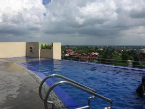 one tagaytay place condo by dean