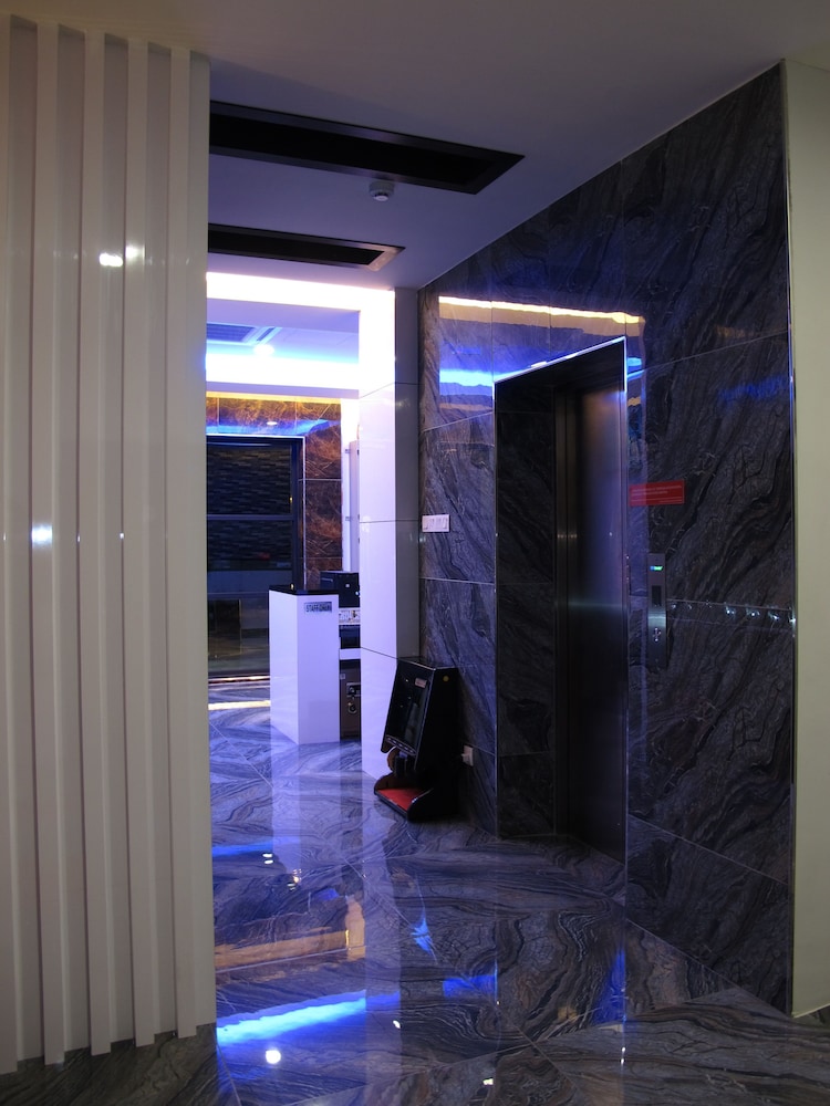 hotel sukaramai