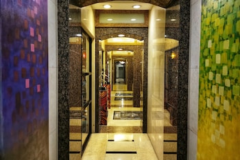 Forbeswood Parklane,,2.5 star