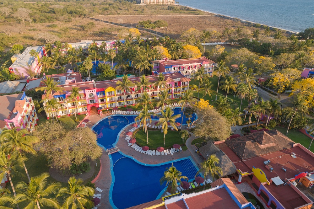 royal decameron complex all inclusive