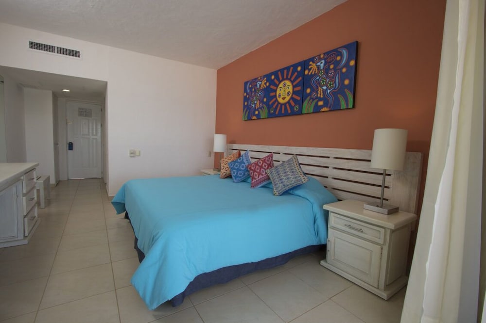 royal decameron complex all inclusive