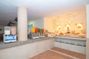 royal decameron complex all inclusive