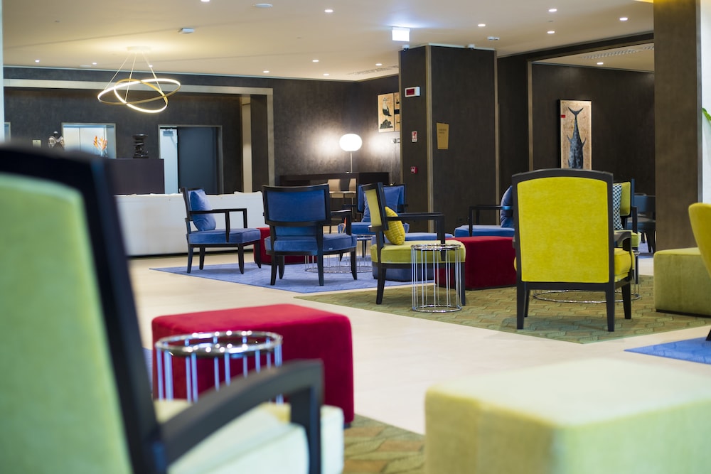 doubletree by hilton pointe noire