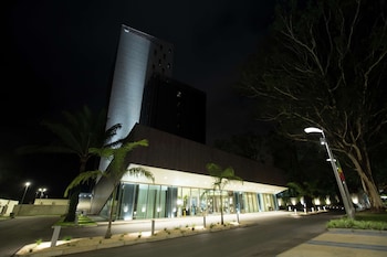 doubletree by hilton pointe noire