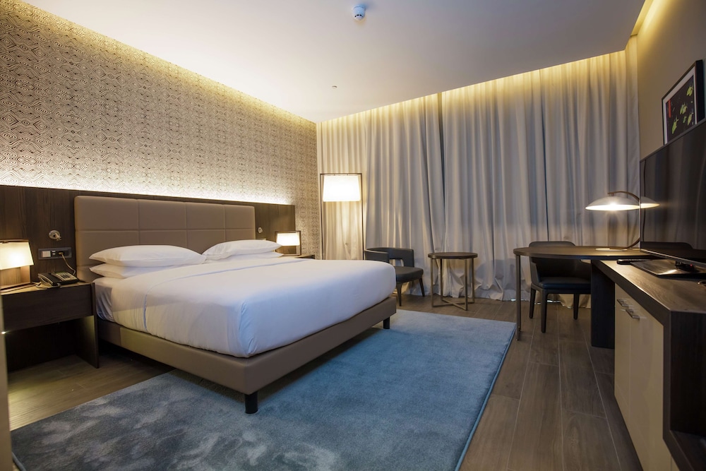 doubletree by hilton pointe noire