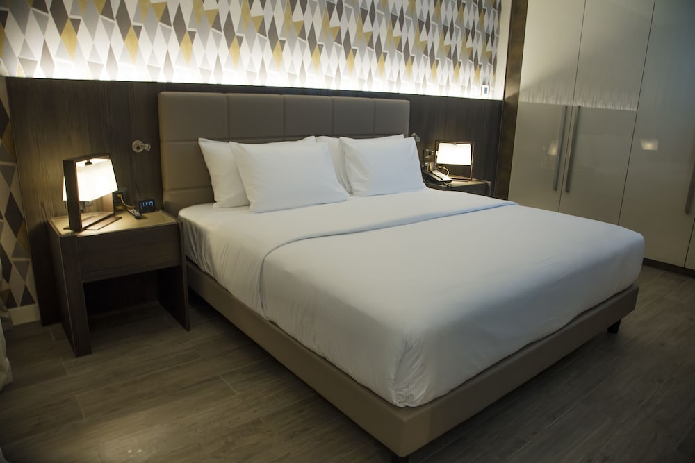 doubletree by hilton pointe noire