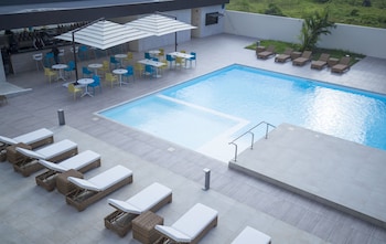 doubletree by hilton pointe noire