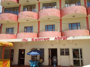 the salmuc hotel