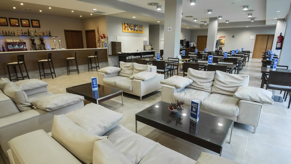 holiday inn express bilbao by ihg