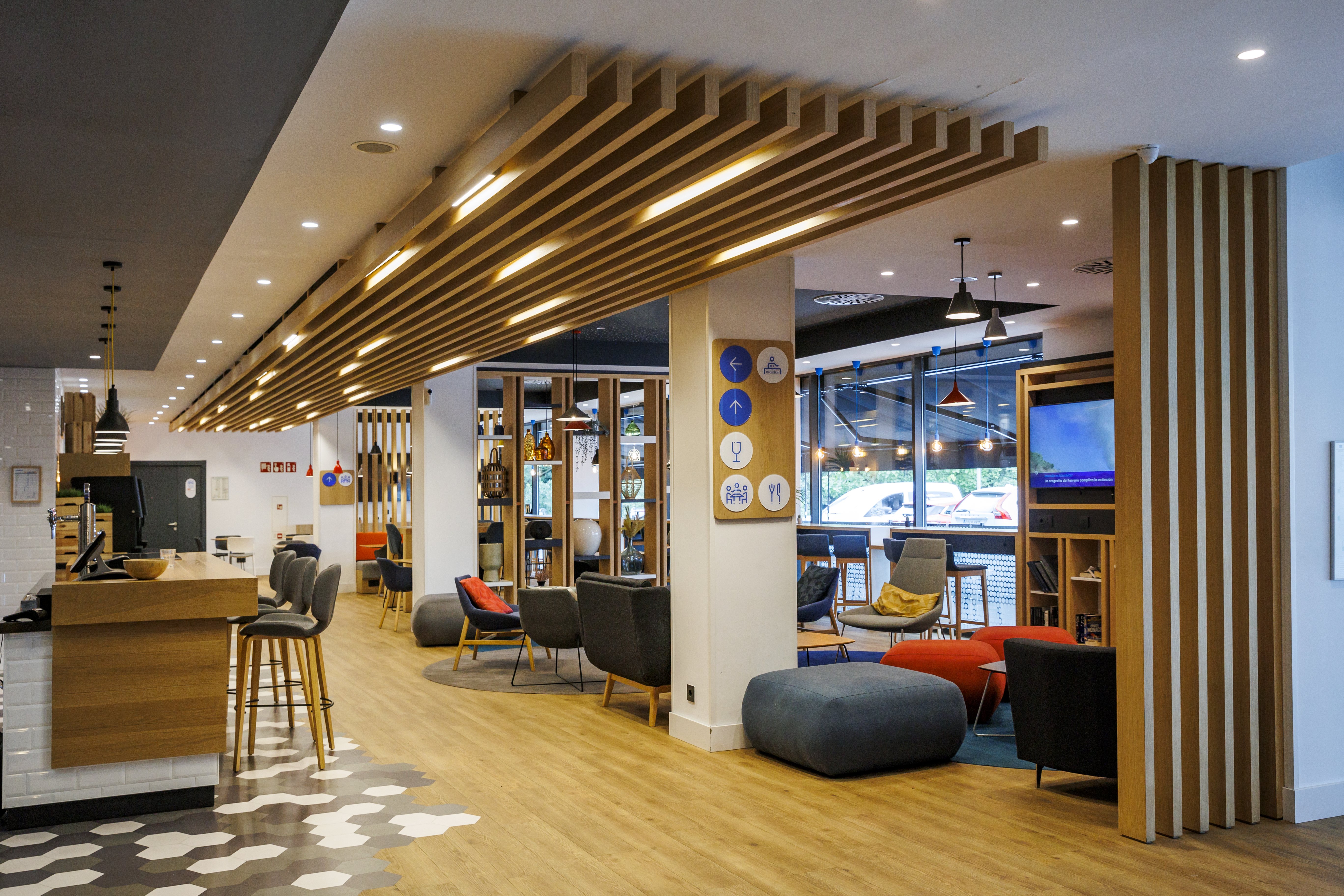holiday inn express bilbao by ihg