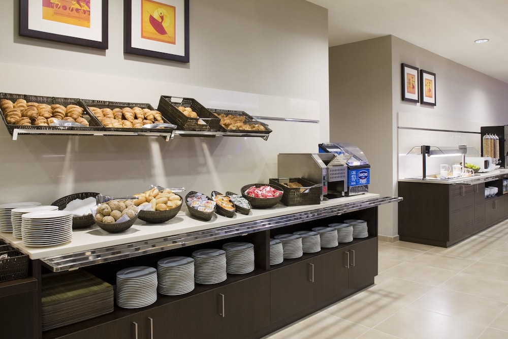 holiday inn express bilbao by ihg