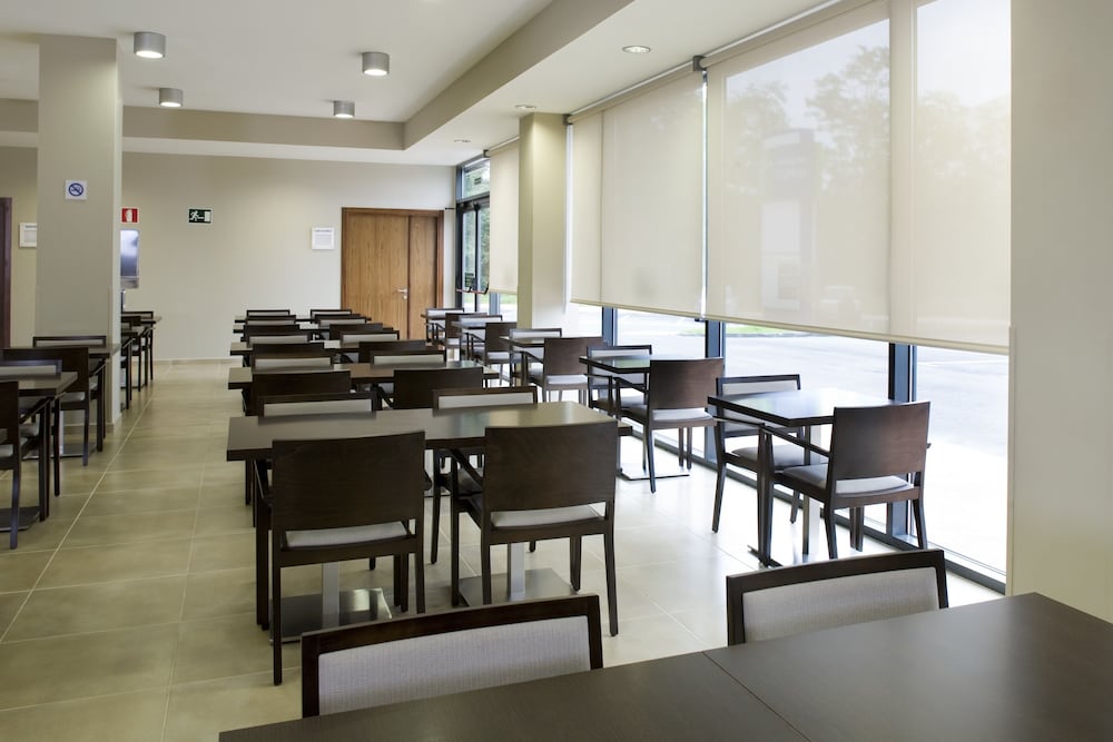 holiday inn express bilbao by ihg