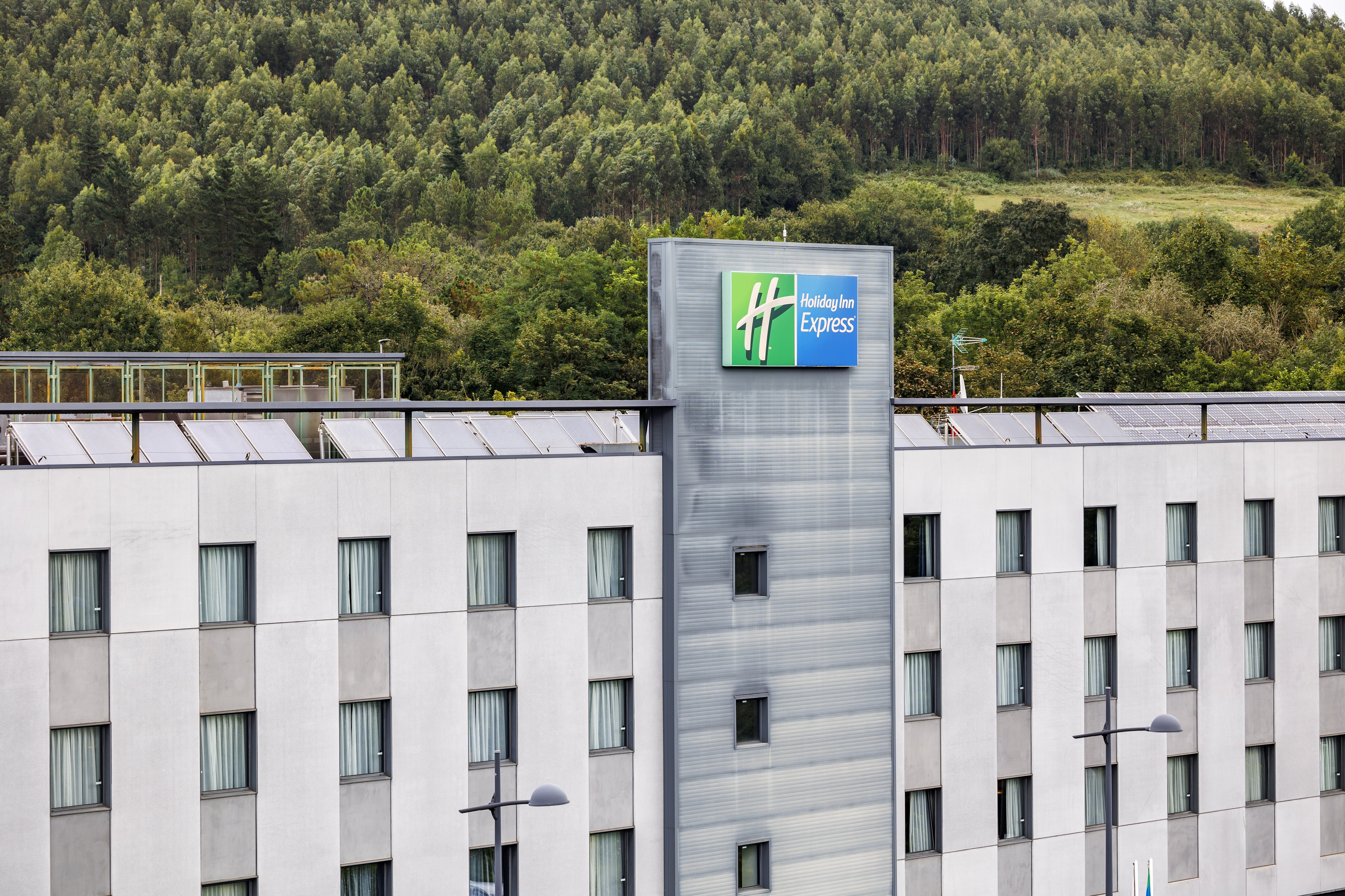 holiday inn express bilbao by ihg