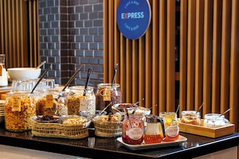 holiday inn express bilbao by ihg