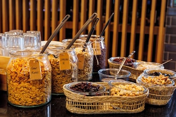 holiday inn express bilbao by ihg